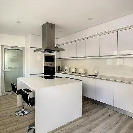 Appartement Uptown By Lovelystay
